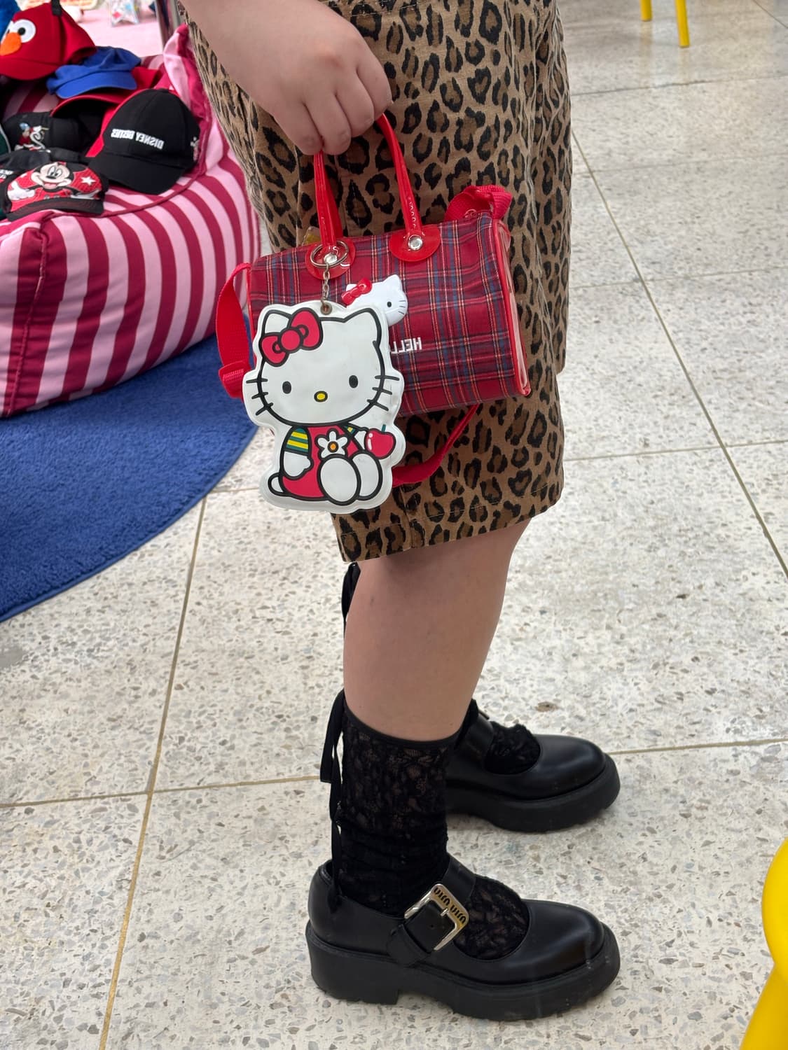 90s Hello Kitty Zip Up Keyring 상품이미지6