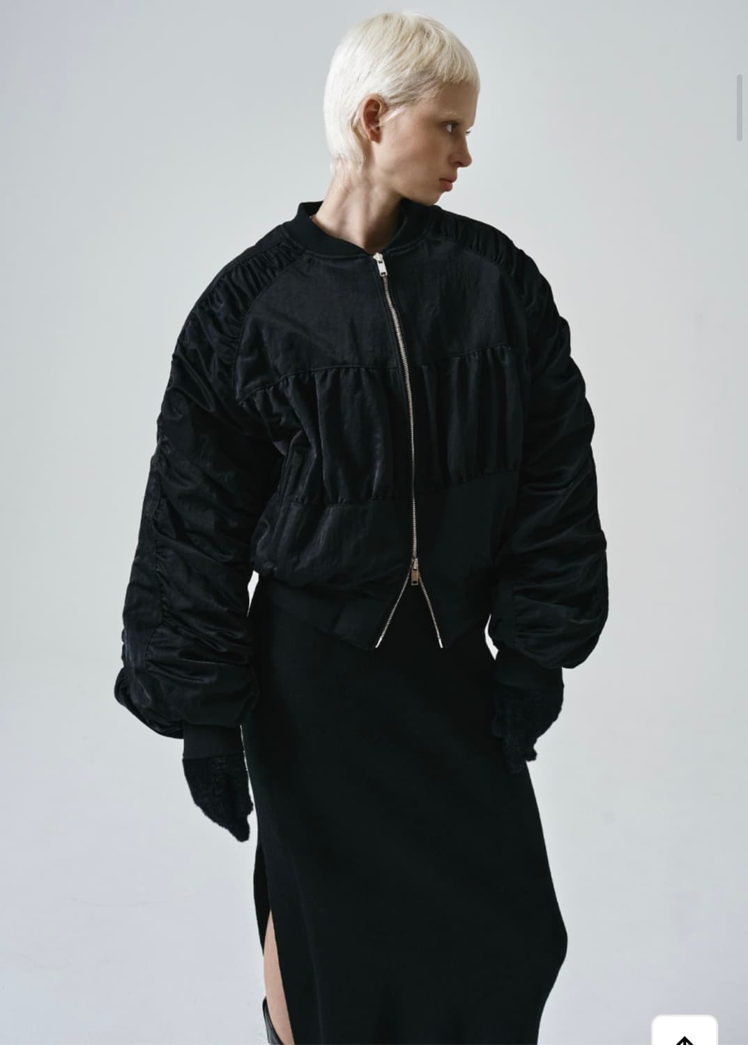 노이어 오버핏 셔링 크롭 블루종 블랙 상품이미지5