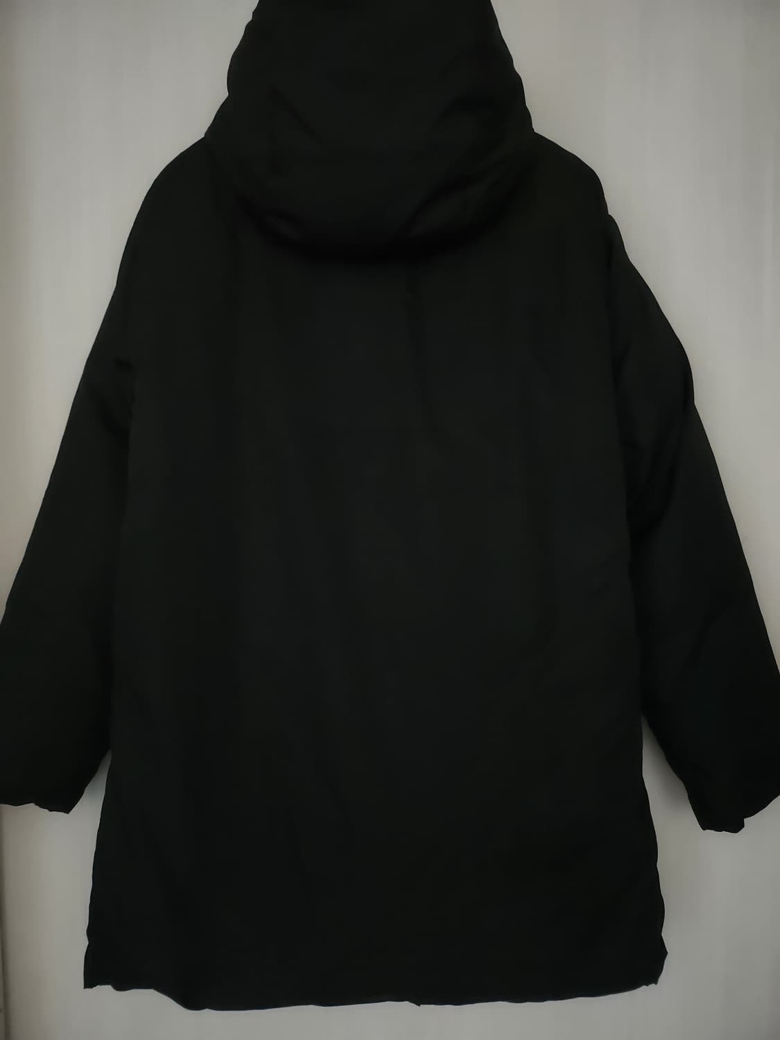 DKNY. 블랙 여성 패딩 코트 상품이미지3