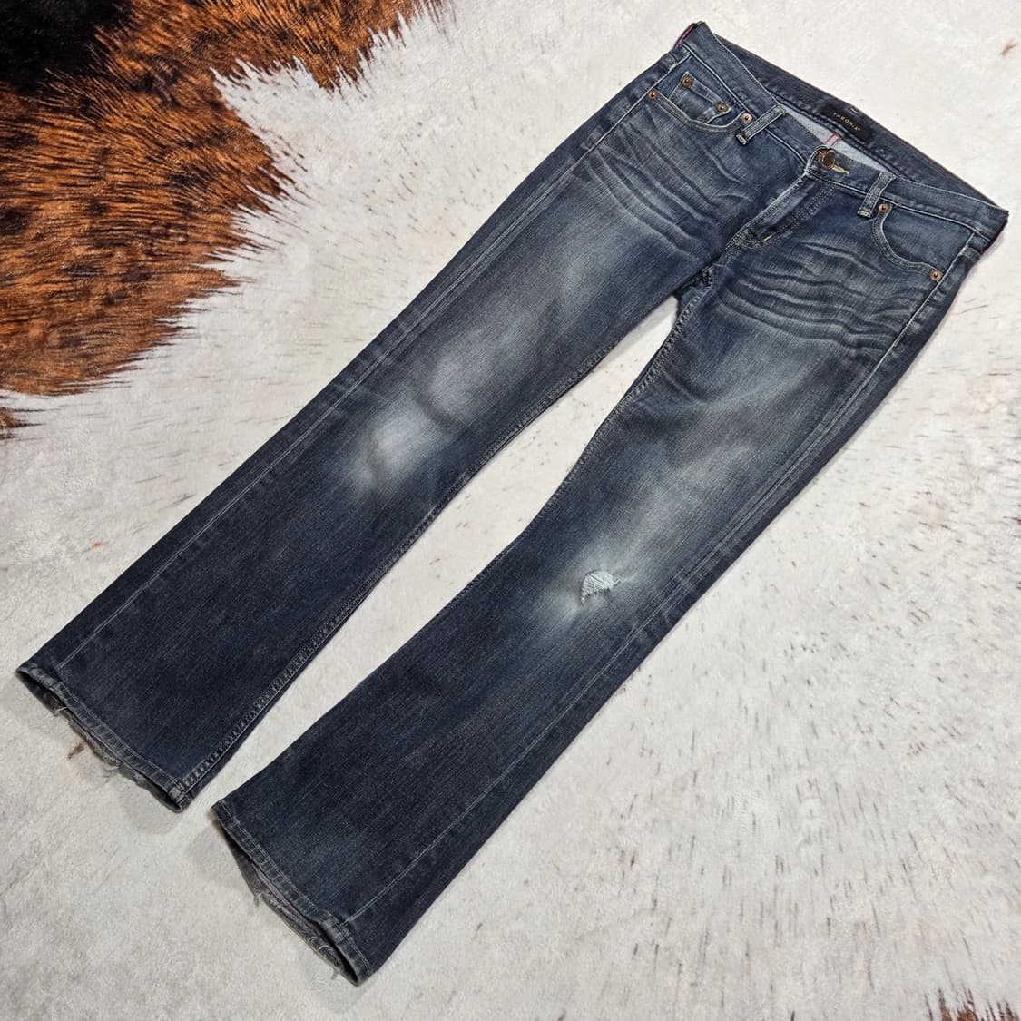 뒷자수 워싱 데미지 부츠컷 데님팬츠 상품이미지4