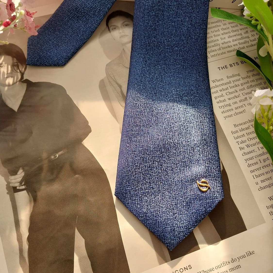 에스 티 듀퐁 실크 블루 솔리드 넥타이 8.1cm A+등급 K1717
 상품이미지3