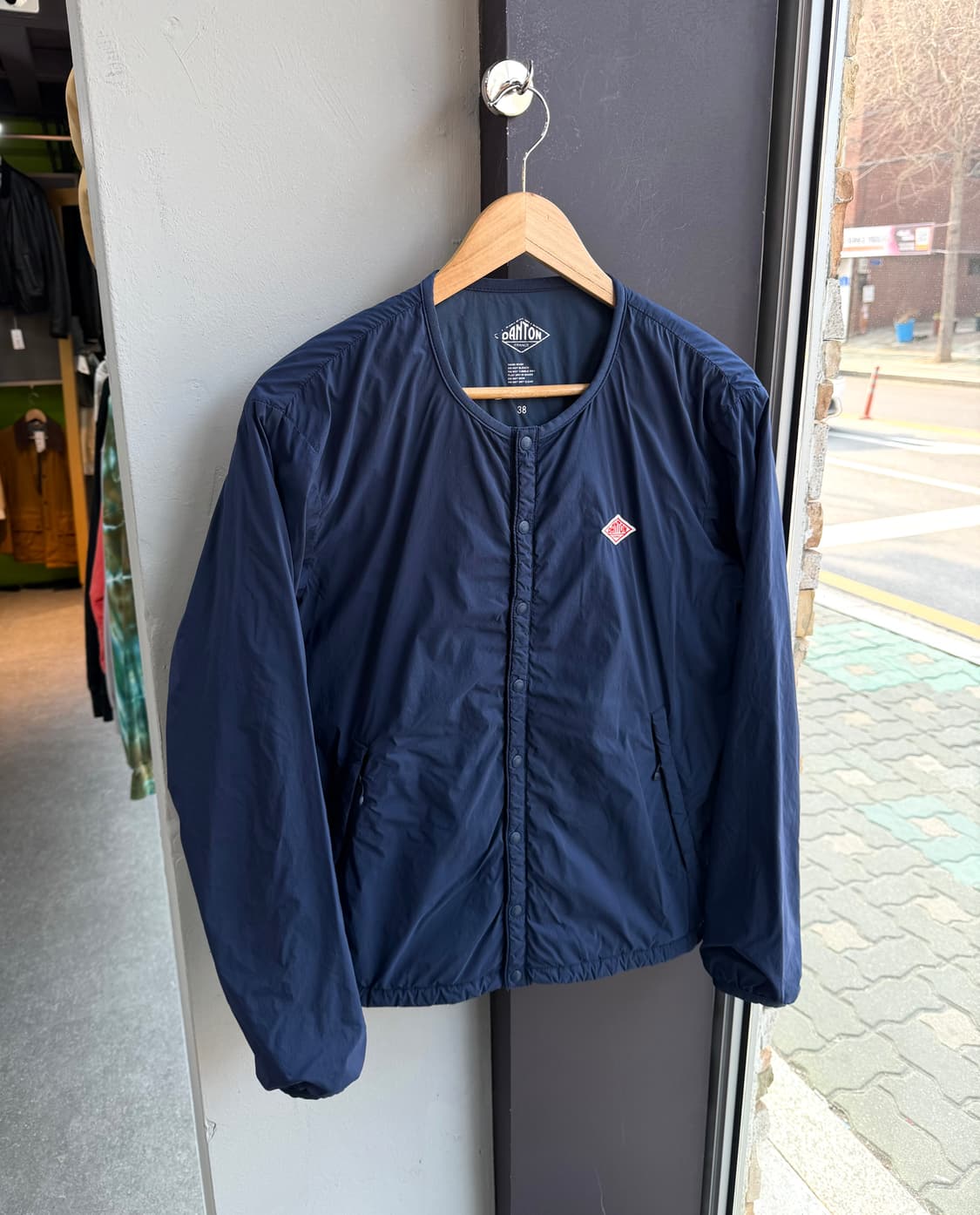 95~100/ 단톤 프리마로프트 카라리스 경량패딩 자켓 상품이미지2