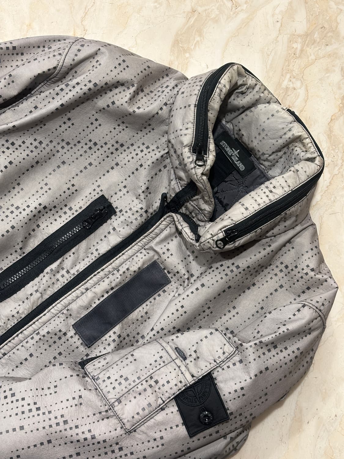 Lasered Polyhide 2L Jacket 상품이미지2