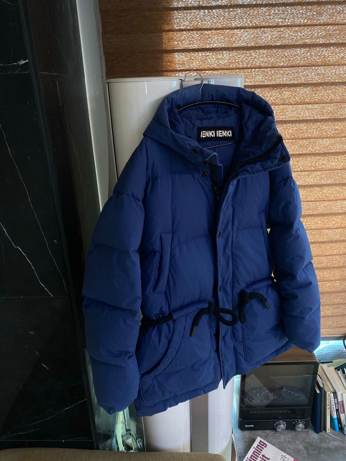 옌키옌키 (IENKI IENKI) 미쉐리 블루인크컬러 구스 푸버패딩 상품이미지1