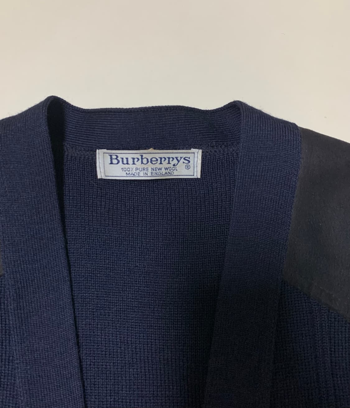 [M] 버버리 네이비 울 코만도 니트 가디건 상품이미지2