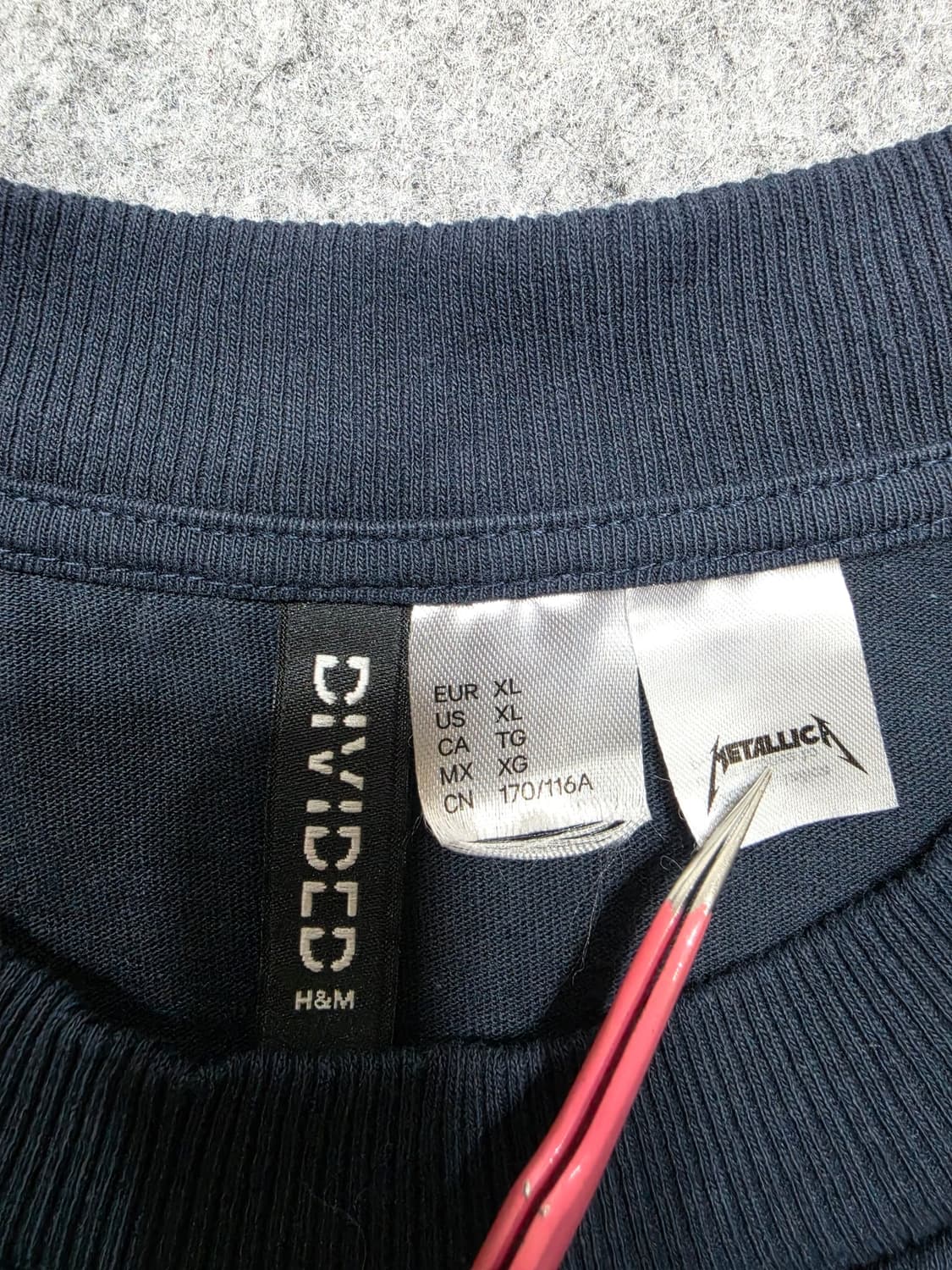 메탈리카 x H&M 스컬 그래픽 오버핏 락밴드 밴드티 반팔티 XL 상품이미지6