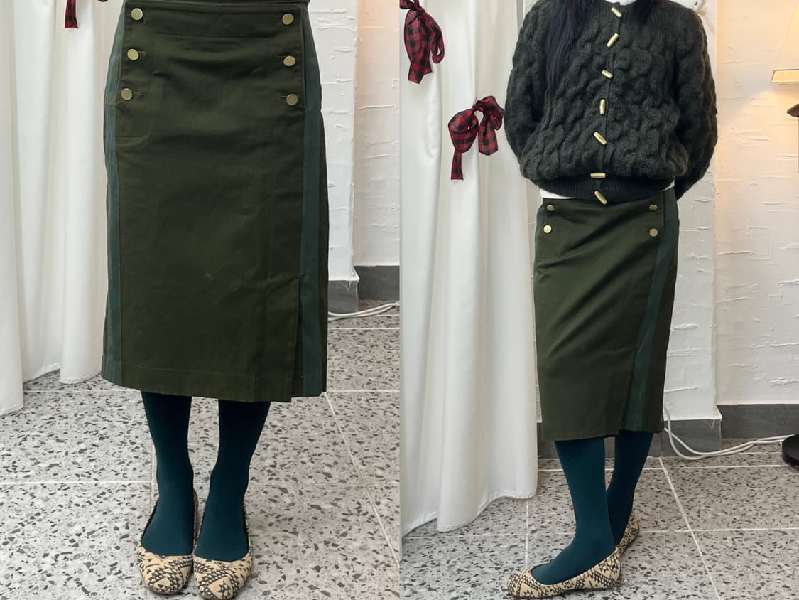 gold buttons midiskirt 상품이미지1