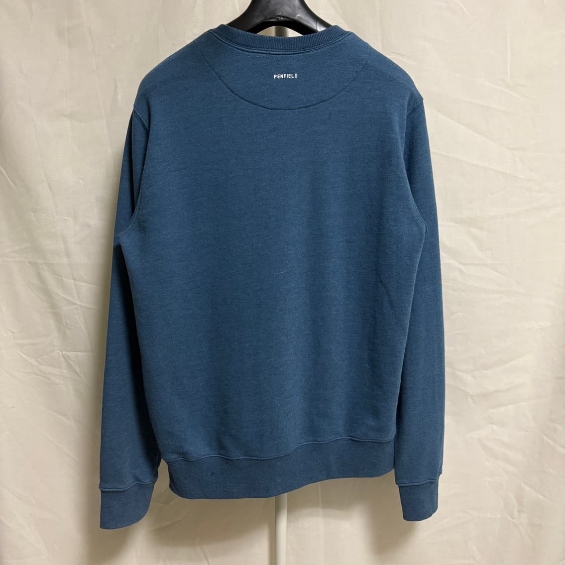 펜필드 40주년 아웃라인 로고 맨투맨 스웻셔츠 / 블루, M 상품이미지7