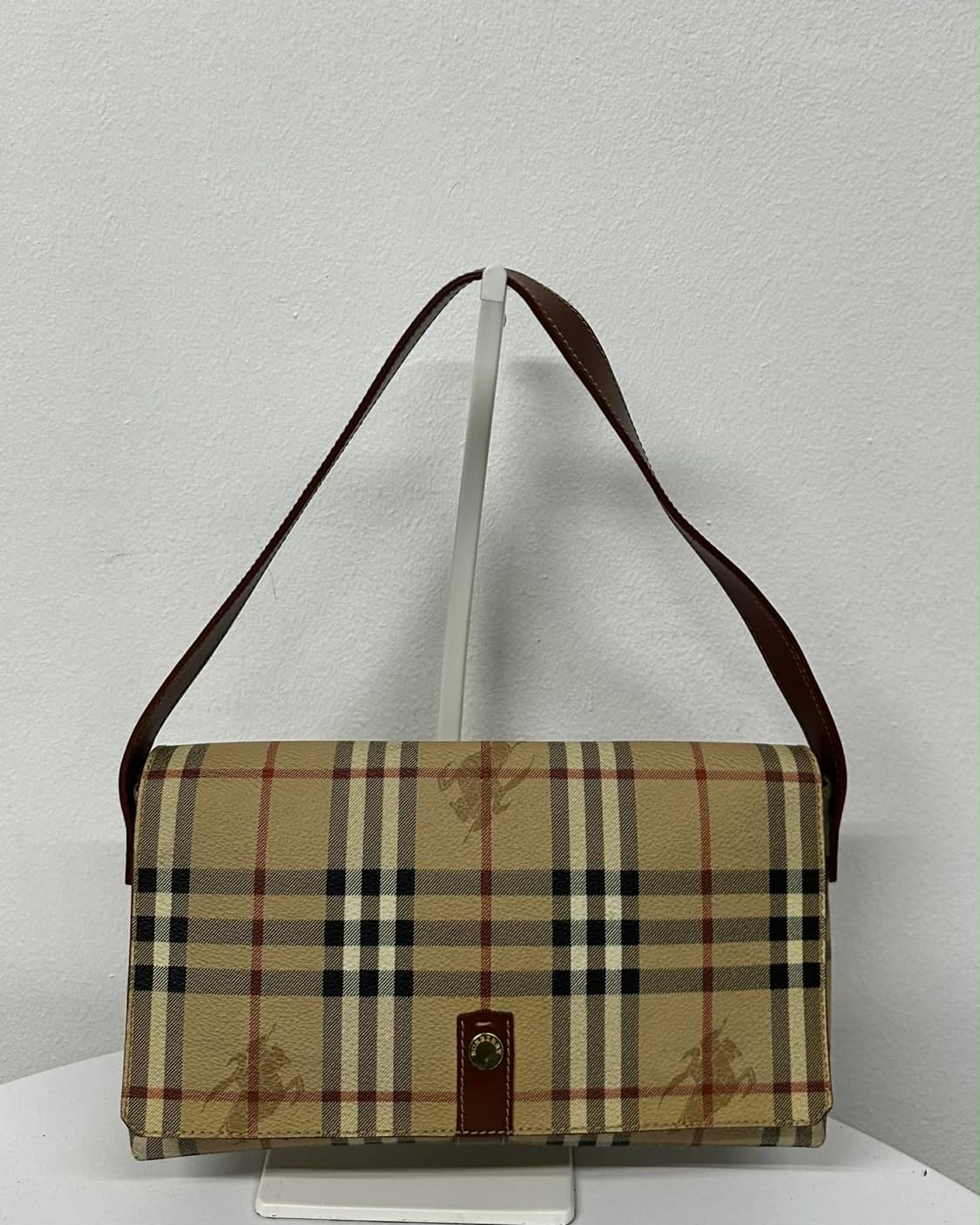 버버리 노바체크 플랩 숄더 토트백 상품이미지1