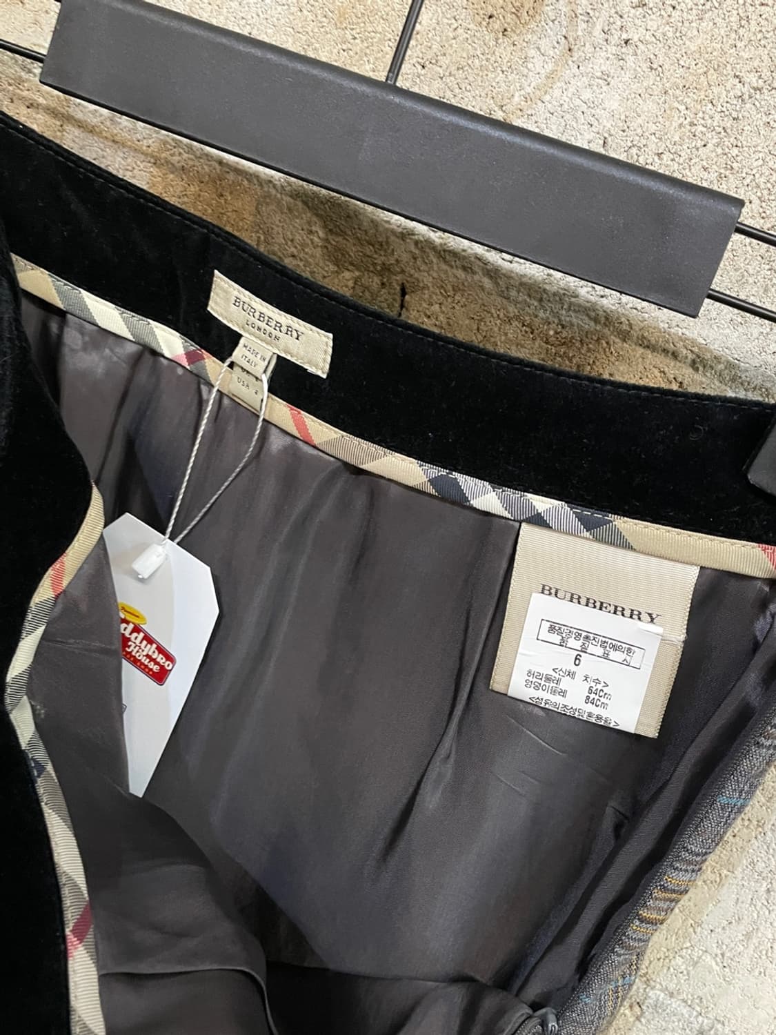 버버리 플리츠 체크 스커트 상품이미지4