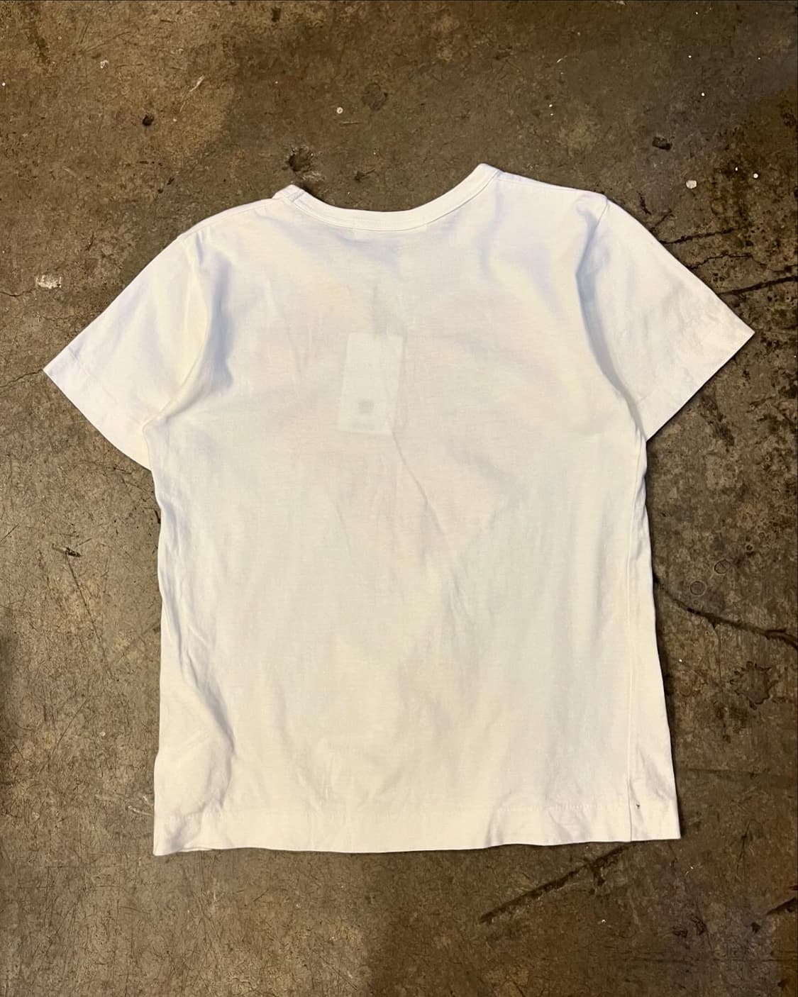 Comme Des Garcons Big Heart Wapen Tee 상품이미지5