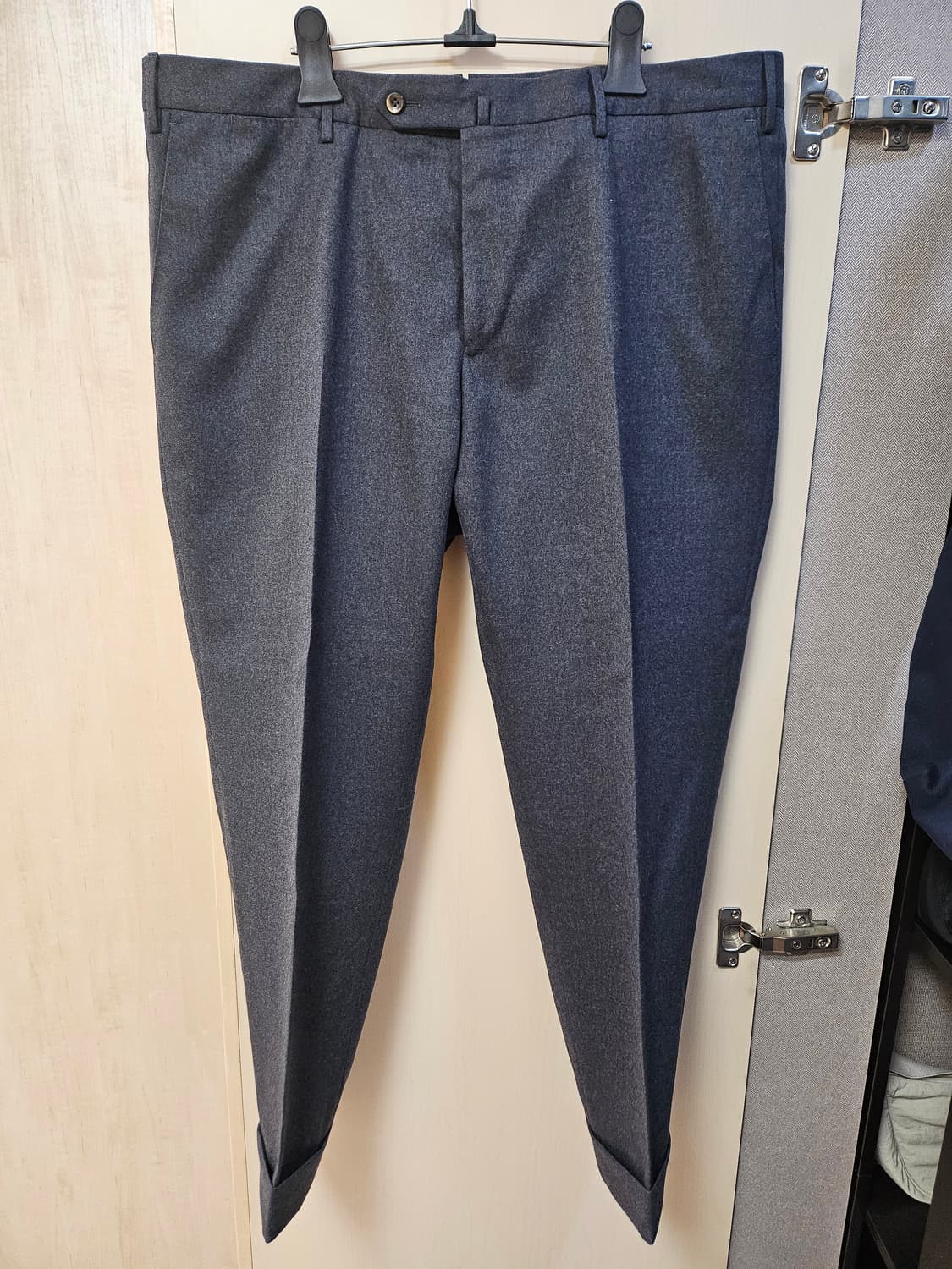 PT01 남성 슬림핏 스트레치 팬츠 차콜그레이 54 상품이미지1