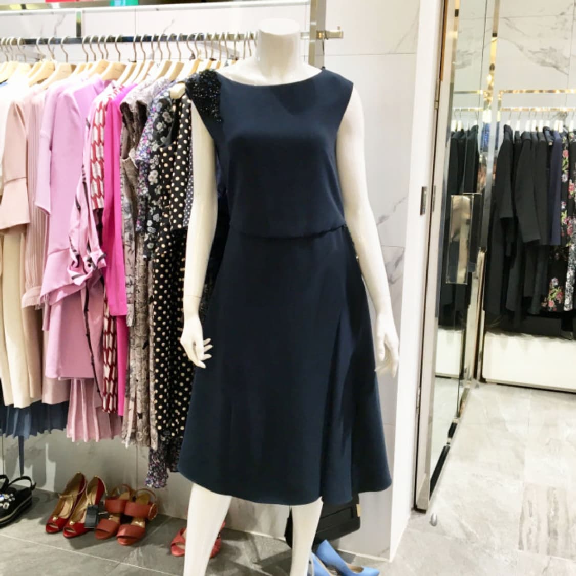  모조에스핀(MOJO.S.PHINE) 비즈장식 원피스 55-66 새상품 상품이미지2