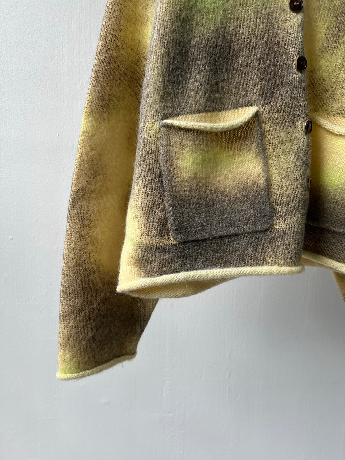 에크루 퍼버즈 가디건 상품이미지4