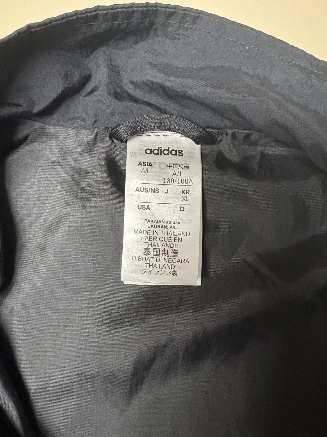 아디다스 삼선 바람막이  상품이미지4