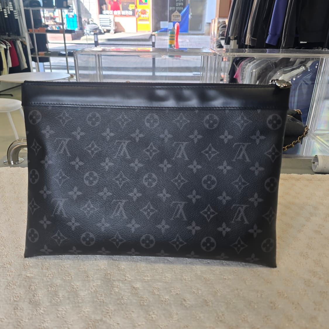 [중고/정품] 루이비통 이클립스 포쉐트 클러치 상품이미지2