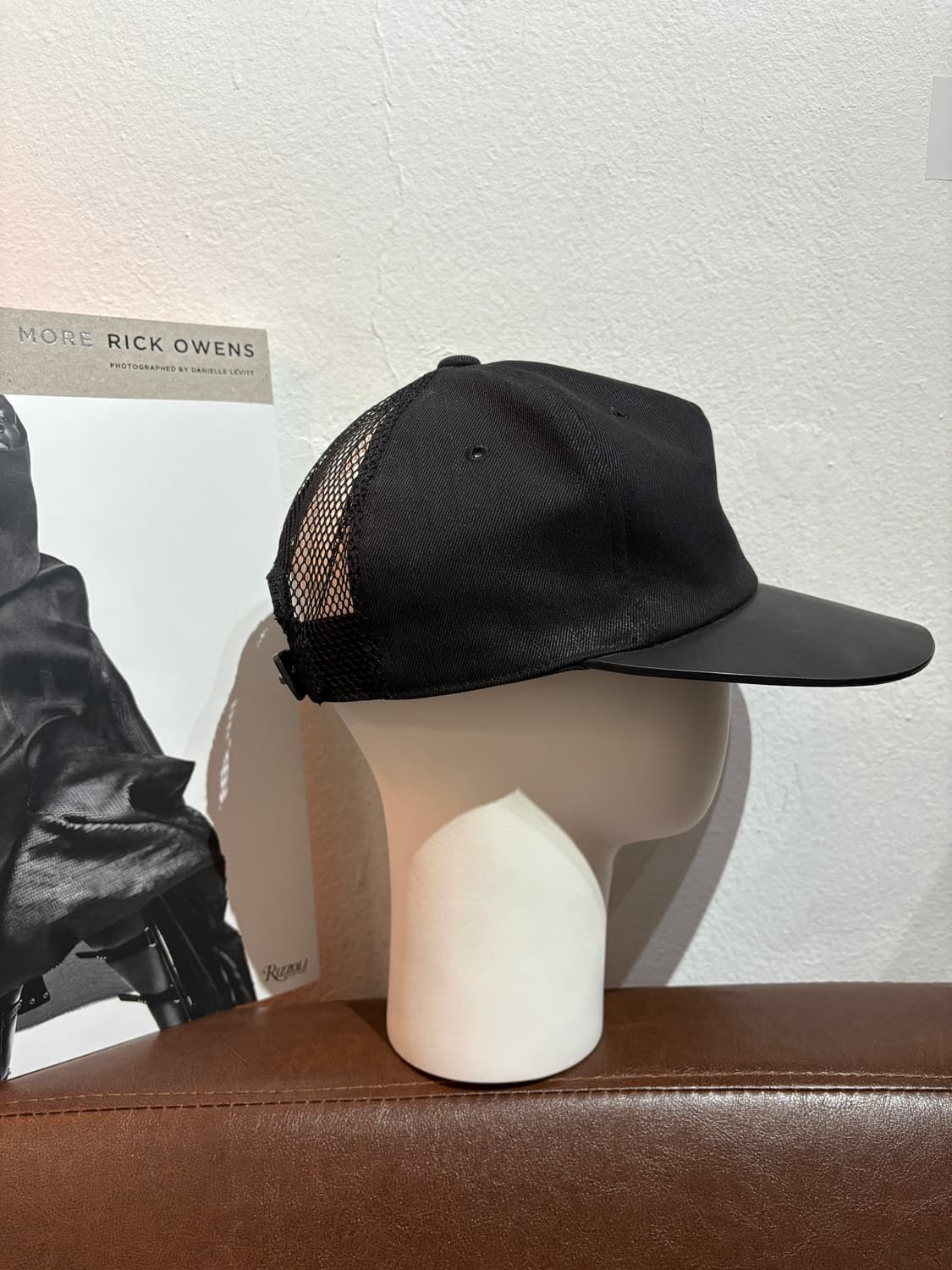 TTF✳️릭오웬스 카프레더 코팅 매쉬캡 상품이미지4