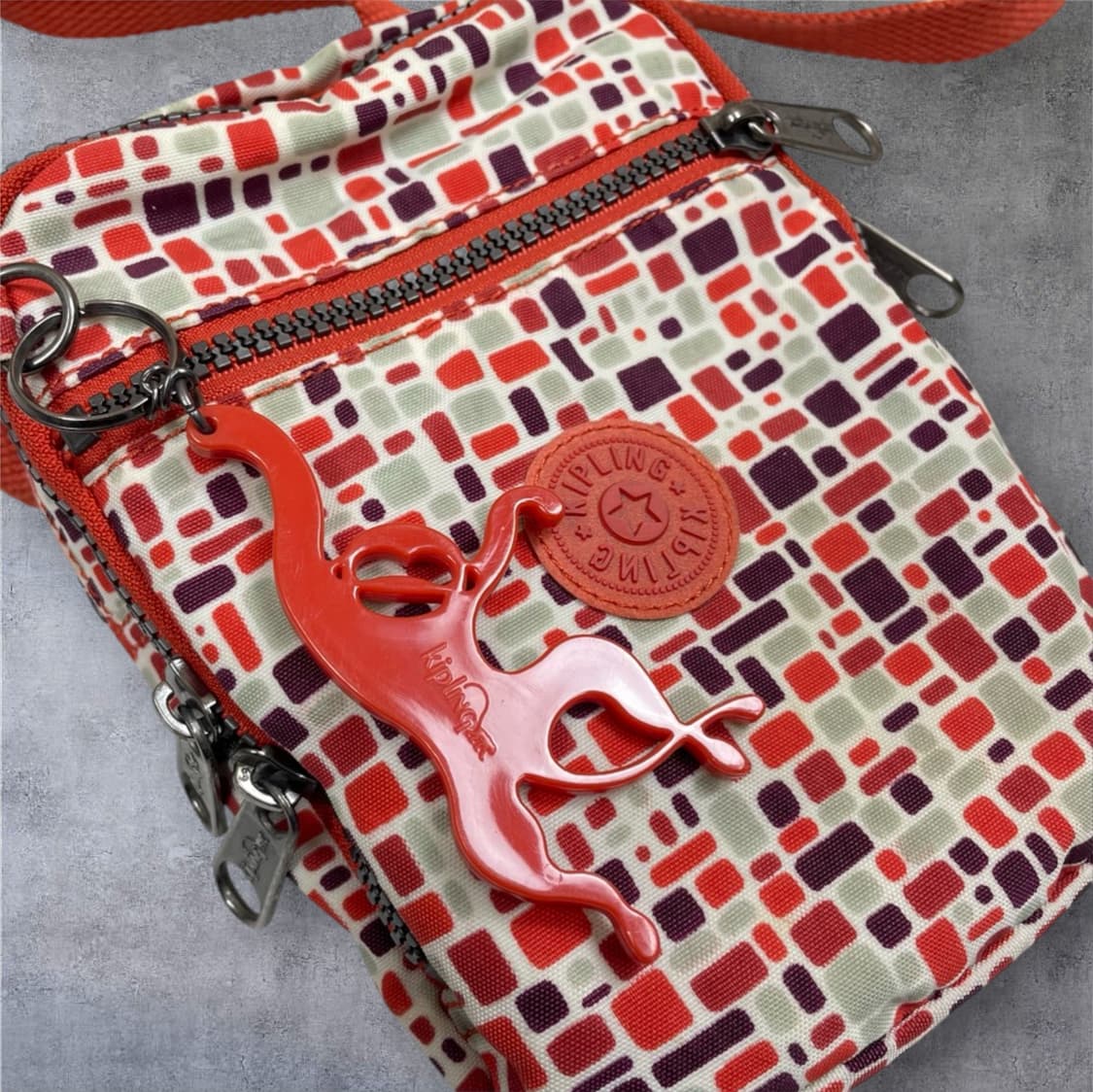 키플링 Kipling 오렌지 멀티컬러 리미티드 프린트 미니 크로스백 상품이미지2