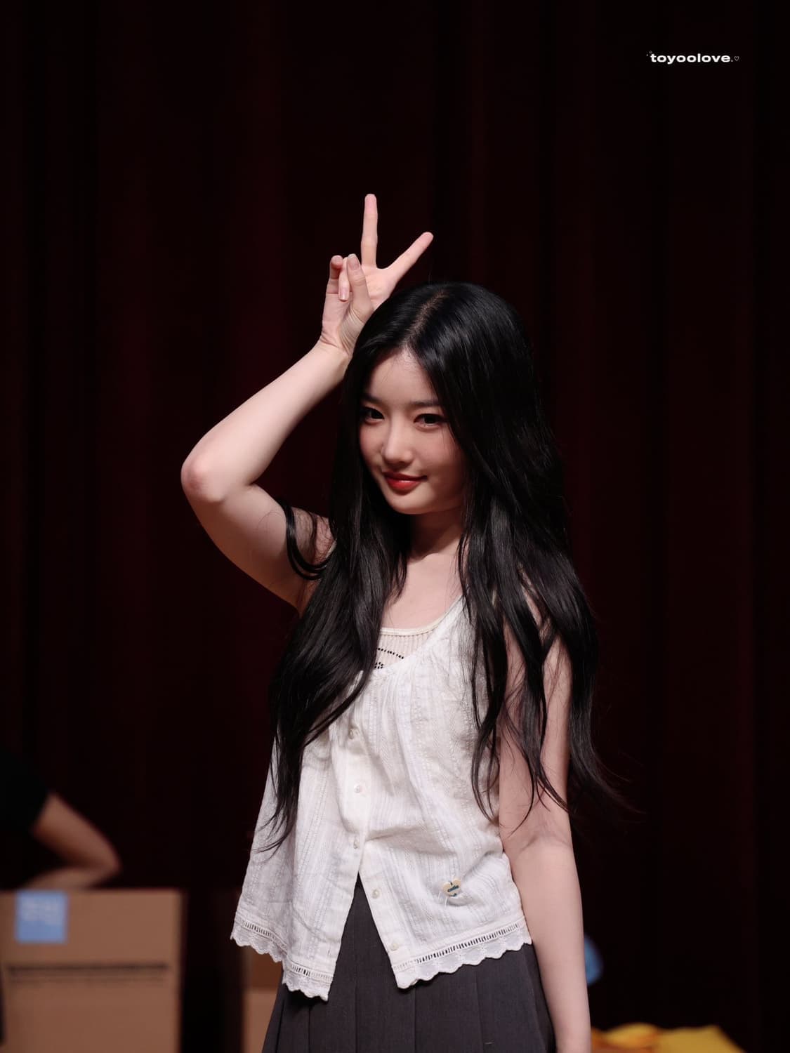 에즈이프캘리 메달플레어 슬리브리스 블라우스 나시 브랜디멜빌 더바넷 상품이미지6