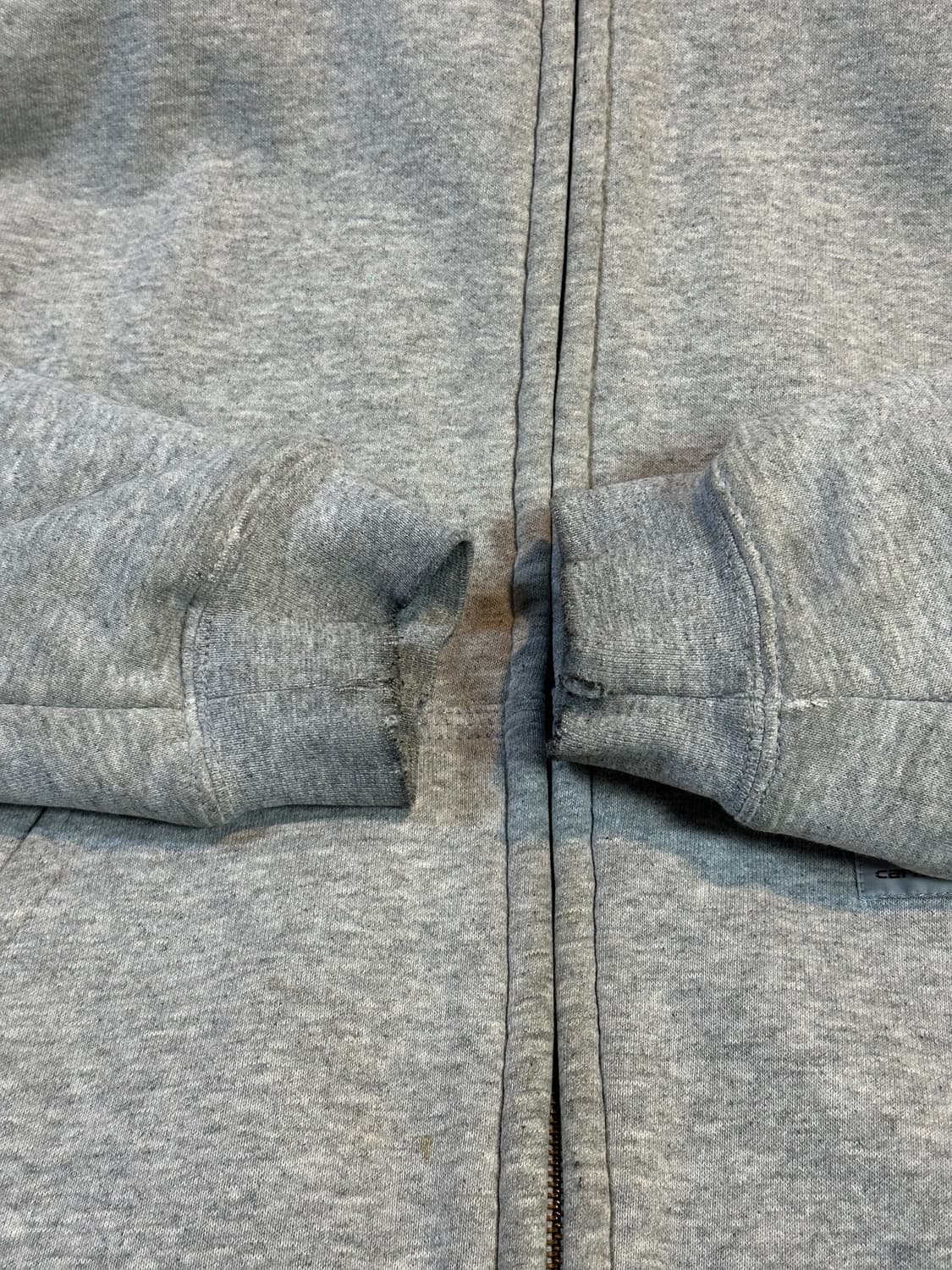 칼하트 CARHARTT 레인디펜더 누빔 써멀 후드집업 그레이 상품이미지3