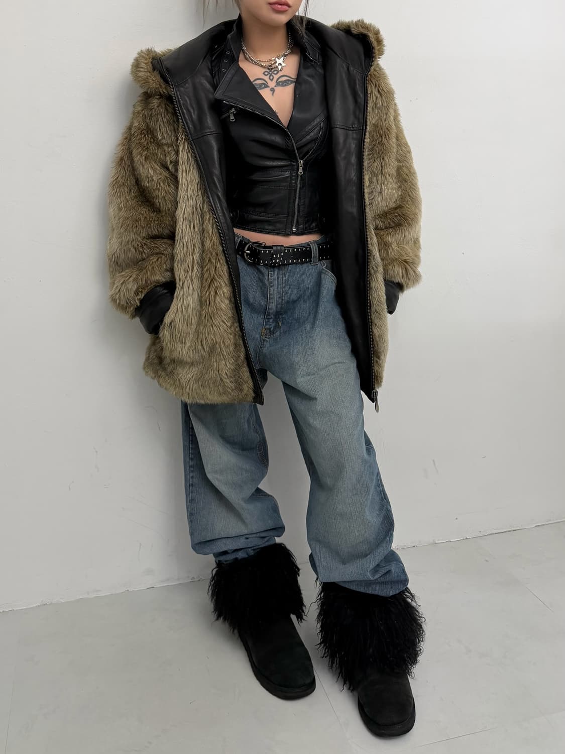 리버시블 브라운 퍼 레더 후드집업 상품이미지3