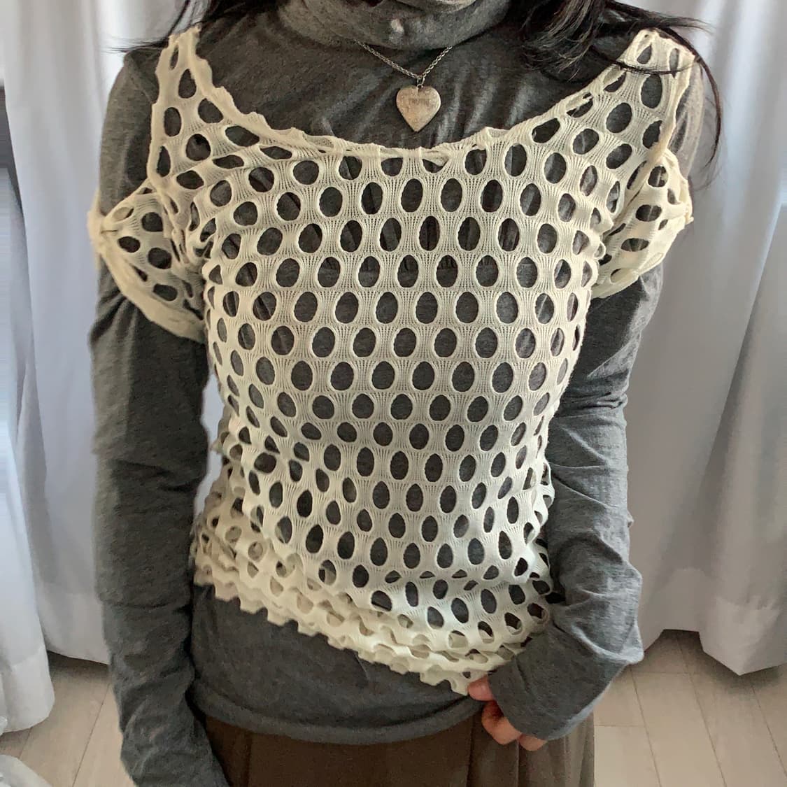 hole layered knit 상품이미지1