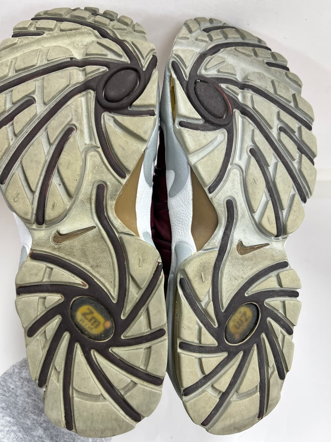 나이키 줌 세이즈믹 체리우드 255 상품이미지8