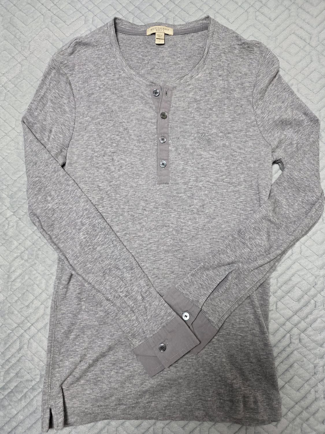 버버리 골지 헨리넥 티셔츠 머슬핏 상품이미지1