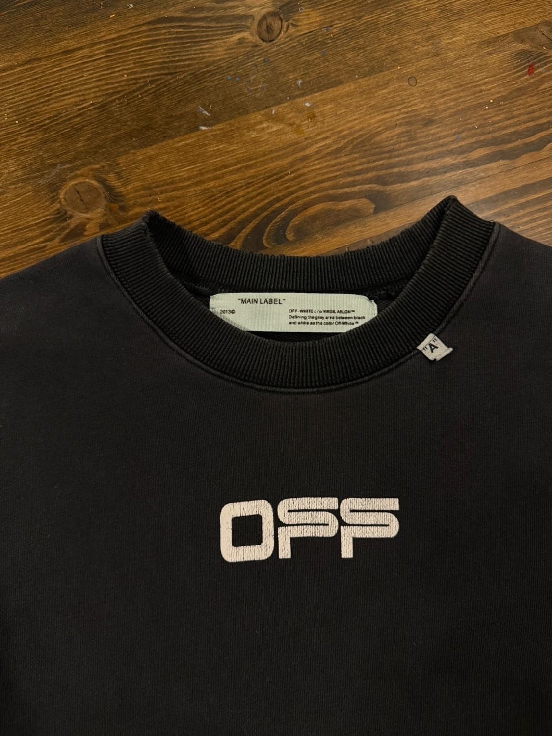 오프화이트 스웻셔츠 남성100 상품이미지5