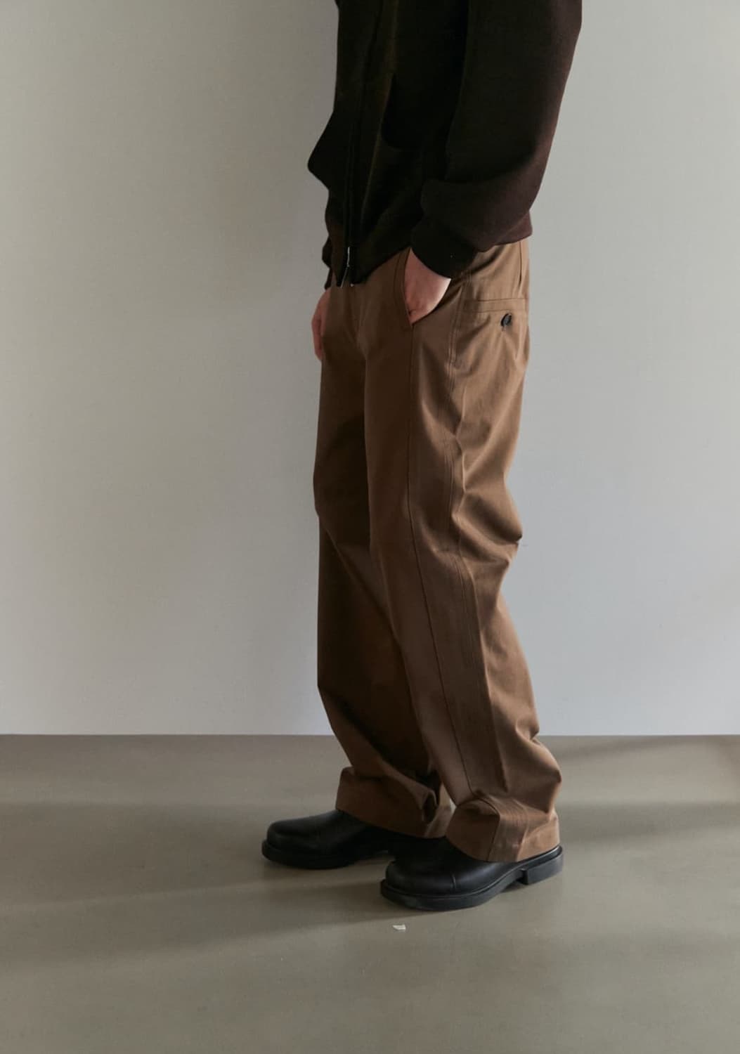 에피센터 투어리스트 Erec trousers 브라운 상품이미지1