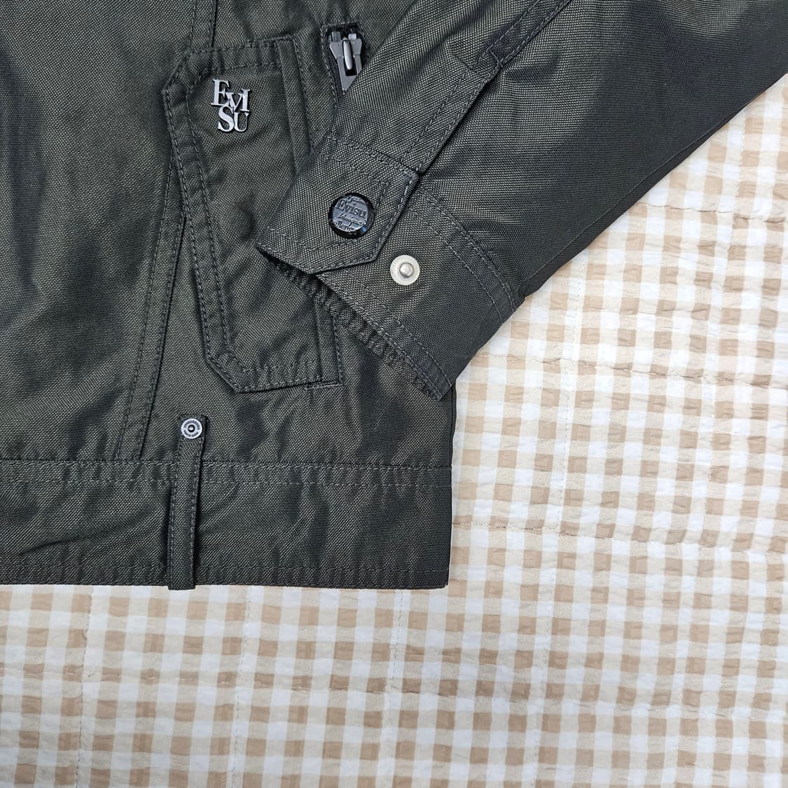 에비수 이중잠금 간절기 집업자켓 남자100 상품이미지4