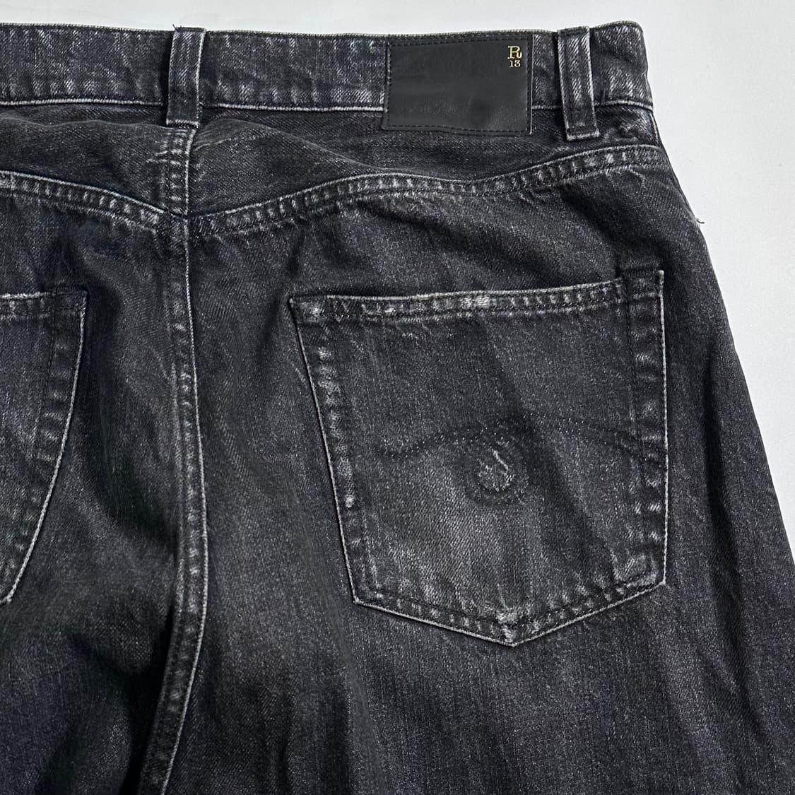 R13 알써틴 흑청 배기핏 팬츠  상품이미지6
