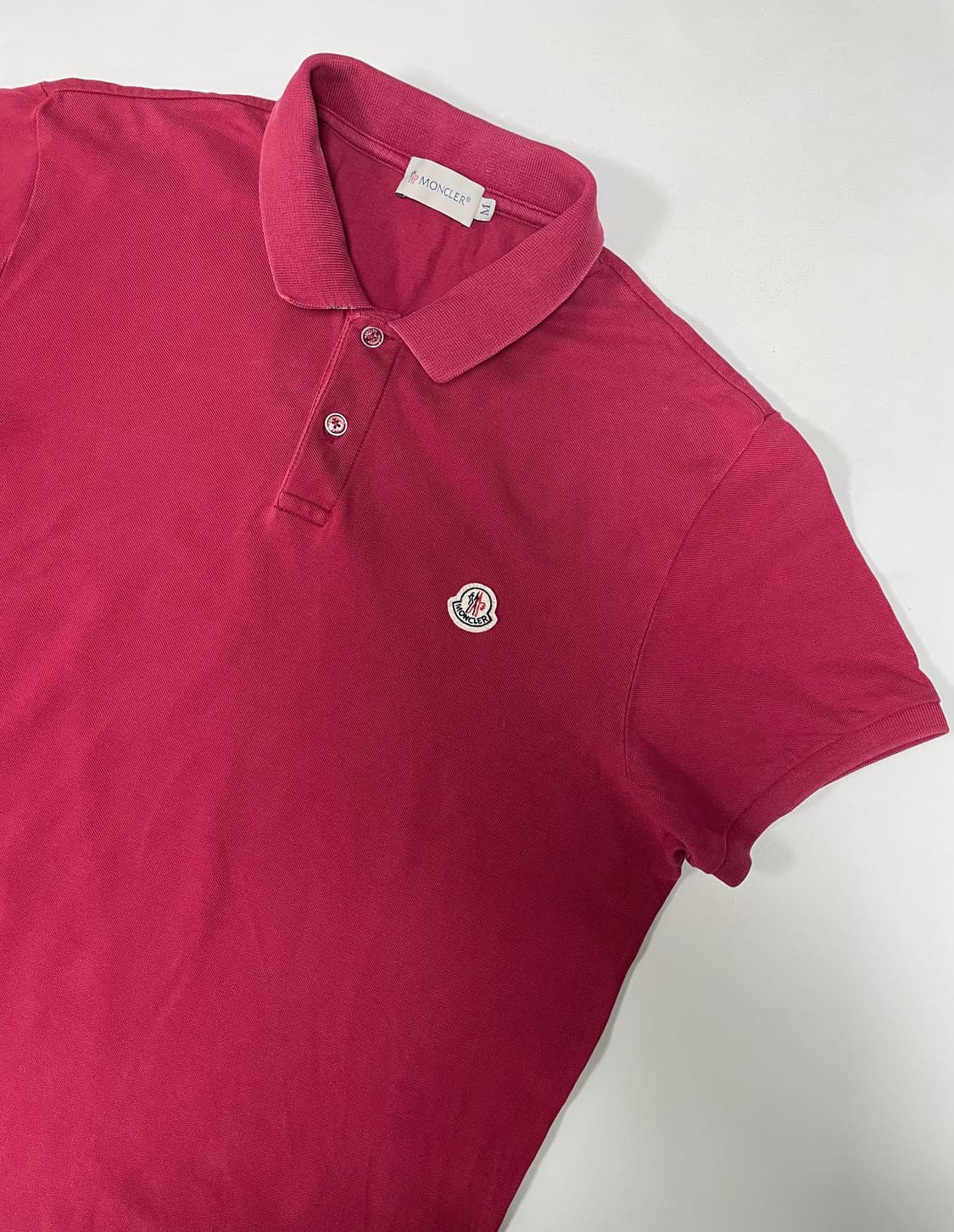 [M] 몽클레어 와펜 패치 코튼 PK 카라 반팔 티셔츠 상품이미지3