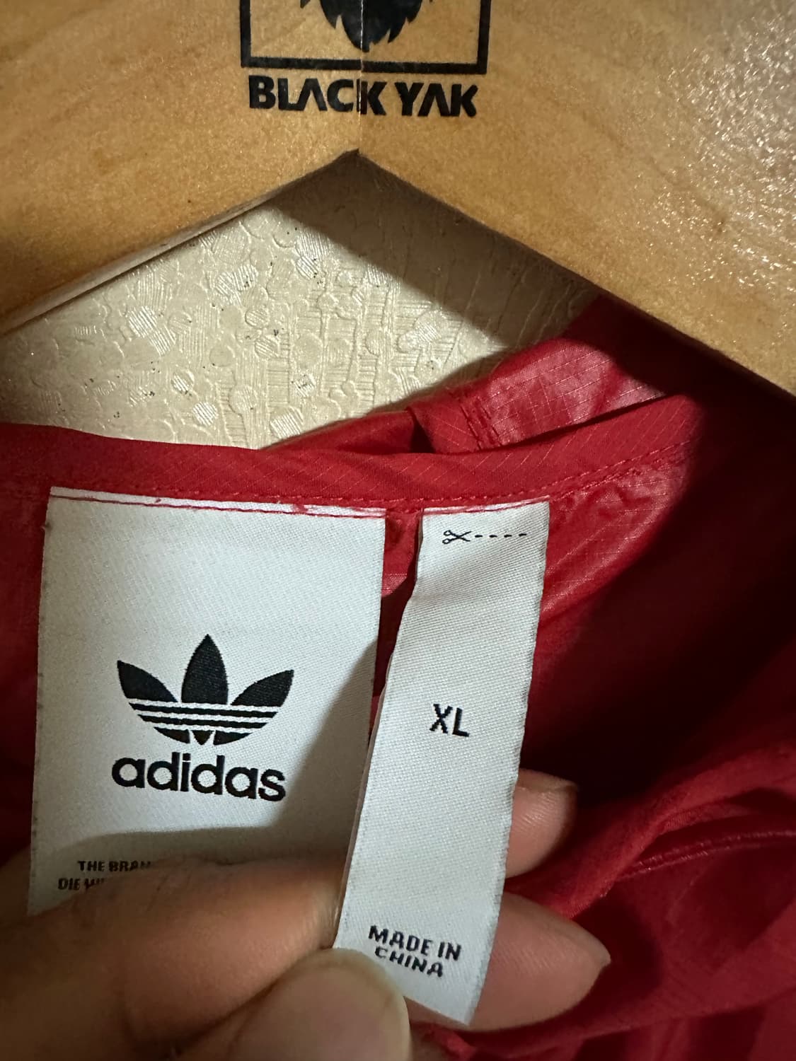 아디다스 레드 바람막이 XL 상품이미지2