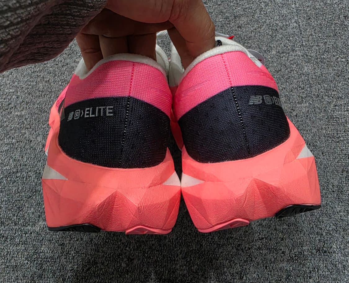 뉴발란스 퓨어셀 슈퍼컴프 엘리트 V4 울트라 핑크 275 상품이미지7