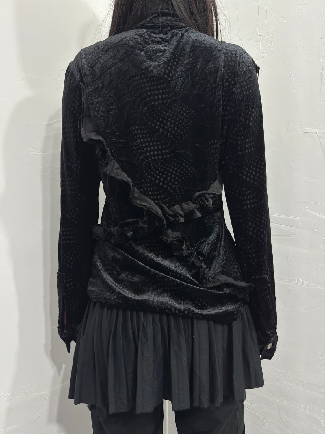 no future velvet frill shirt 상품이미지2