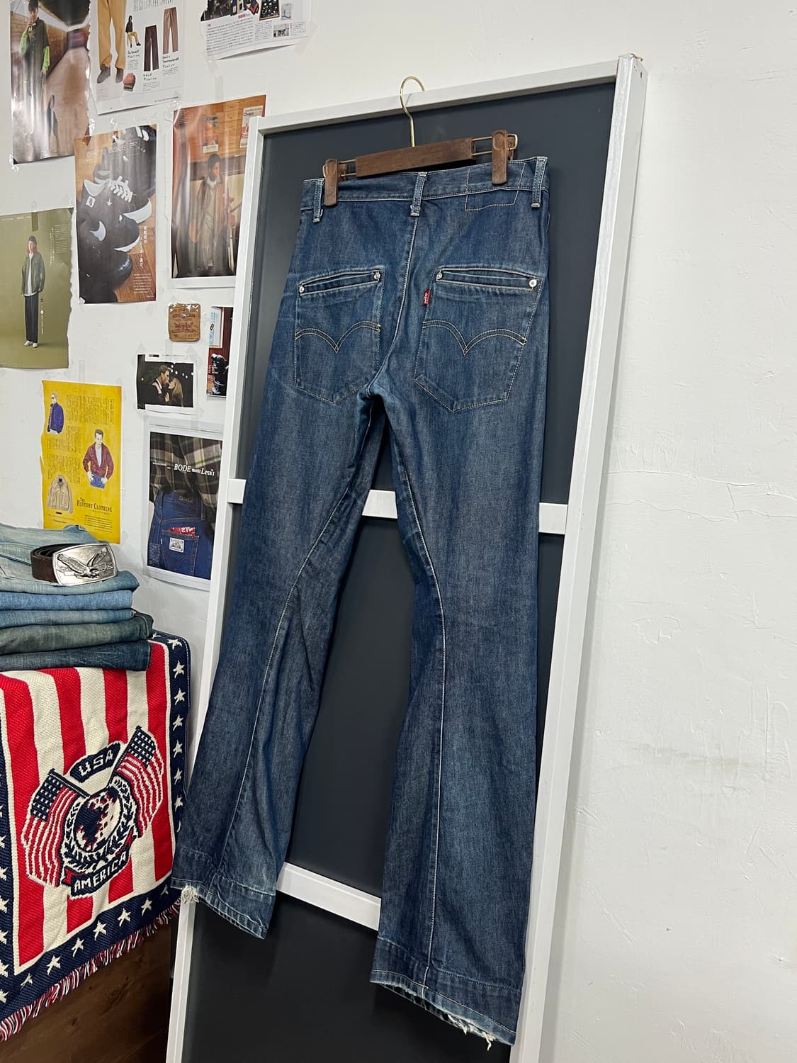 Levis 리바이스 엔지니어드 나팔핏 부츠컷 데님 팬츠 상품이미지1