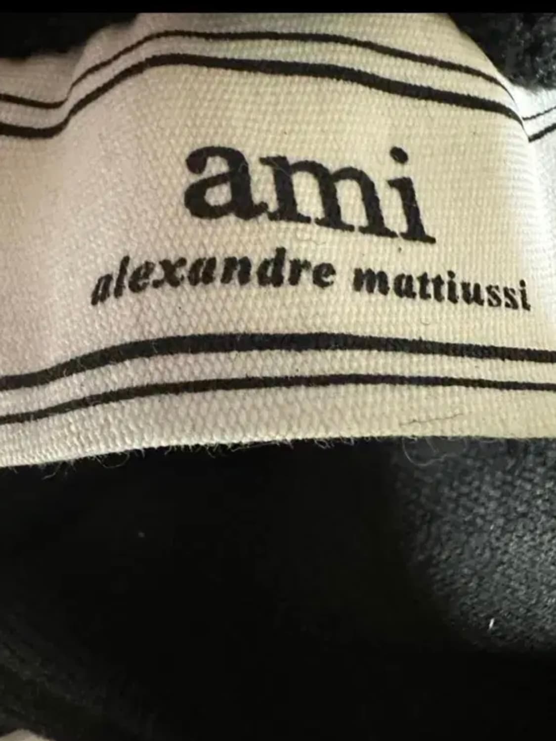 아미 하트 로고 블랙 후드티 상품이미지6