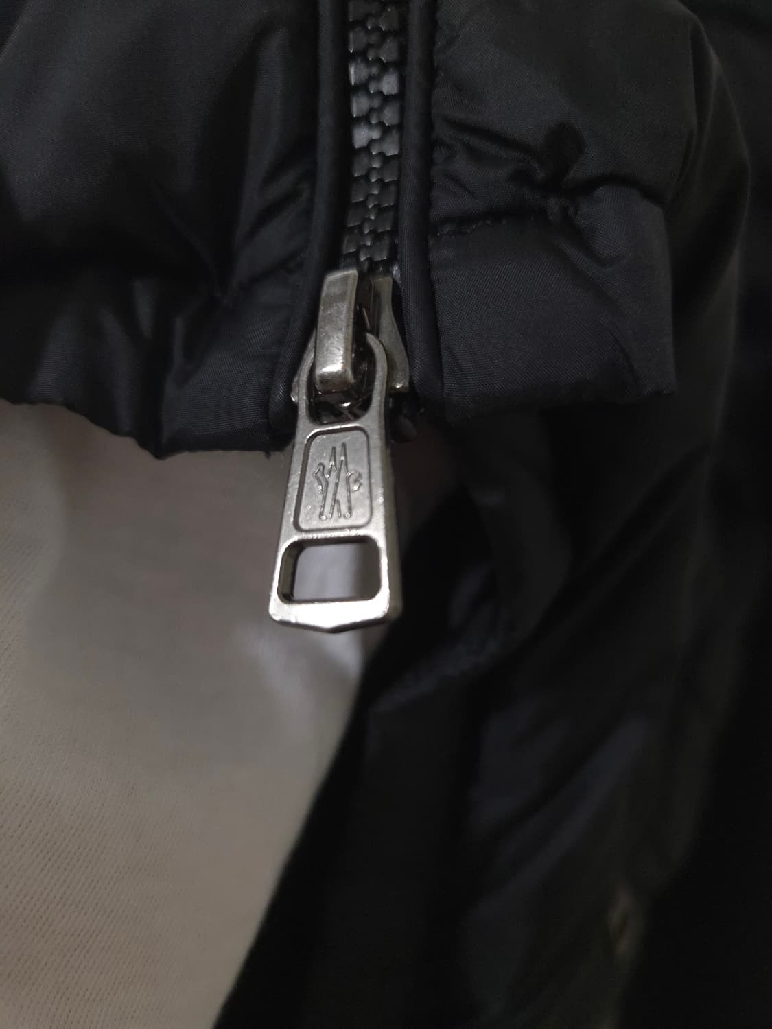 몽클레어 김현우 니트패딩 Black L Size 상품이미지6