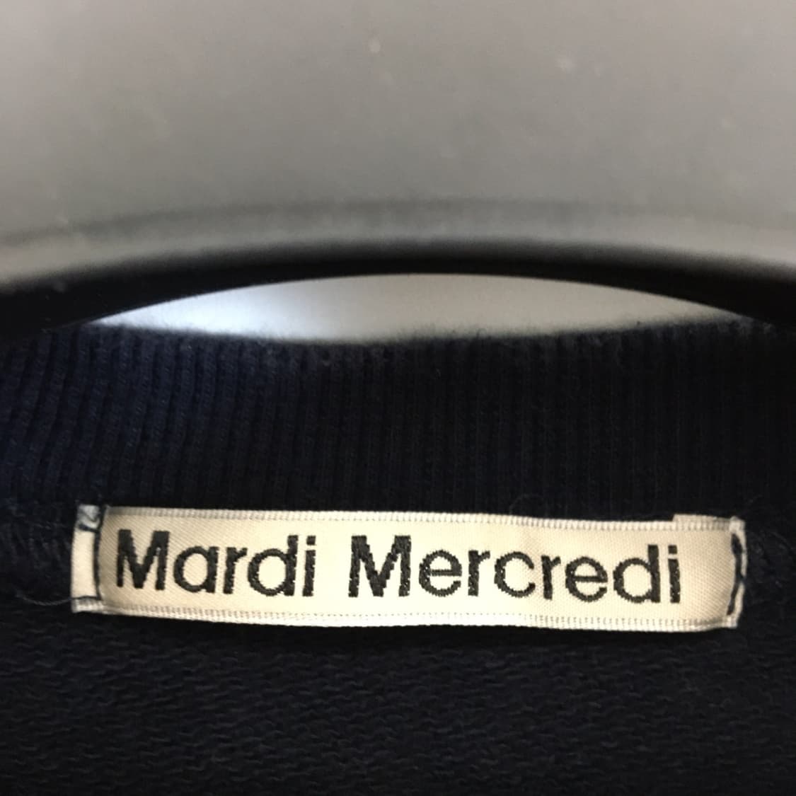 마르디 메크르디 스웻셔츠 FREE  상품이미지5