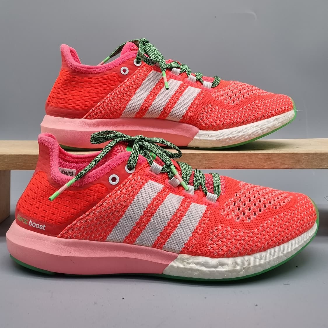 아디다스 CC 코스믹부스트 여성운동화240 상품이미지1