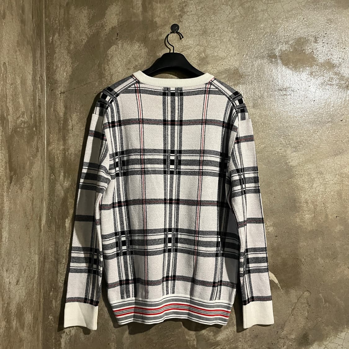 시스템 체크 라운드 니트 상품이미지4