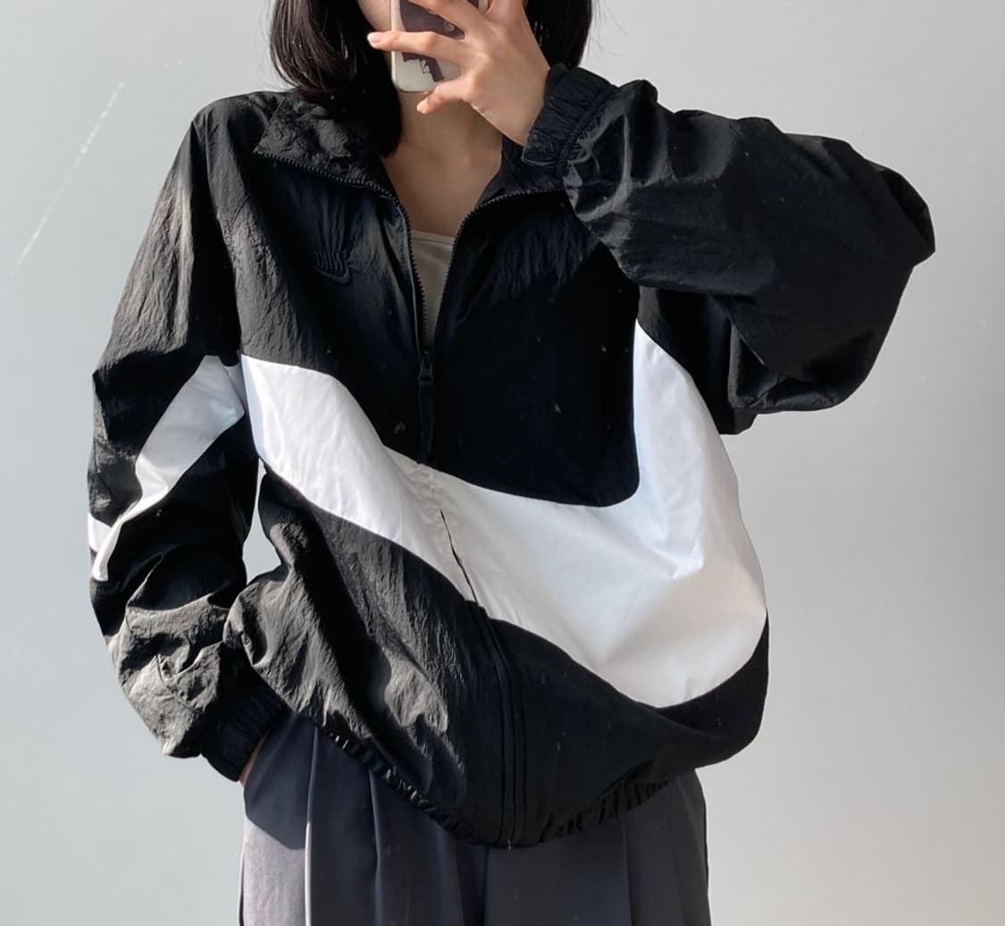 나이키 빅스우시 바람막이 상품이미지1