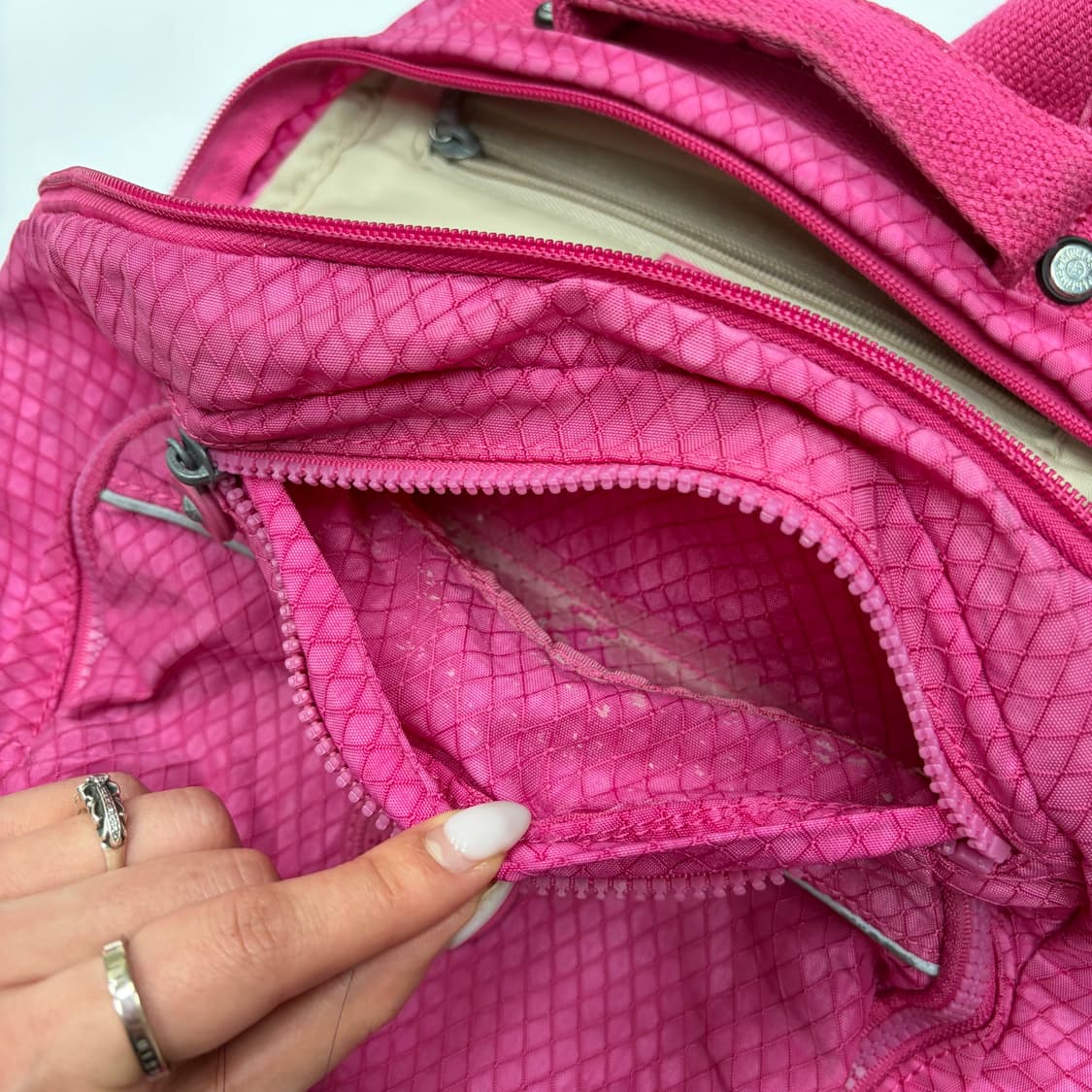 Kipling 키플링 y2k 핫핑크 백팩  상품이미지6