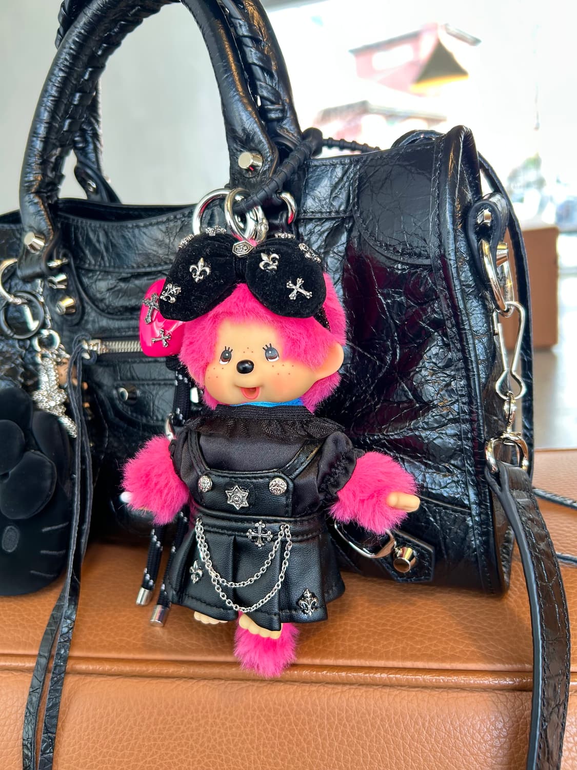 (71)정품몬치치💕크롬힙걸 커스텀키링 상품이미지8