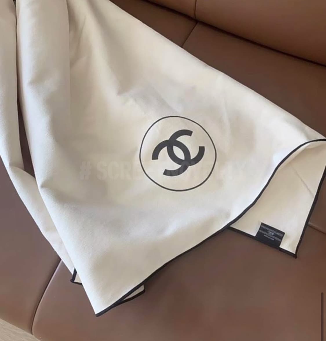 샤넬뷰티 겨울 기프트 블랭킷 무릎담요 여행담요 상품이미지8