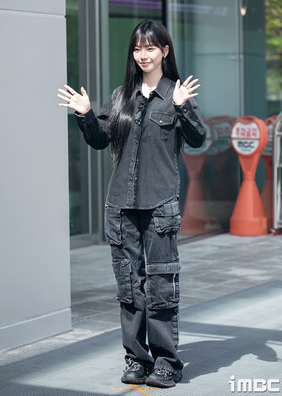 오픈와이와이 카고 포켓 진 블랙 2사이즈(기장만줄임) 카리나 닝닝 바지 상품이미지6