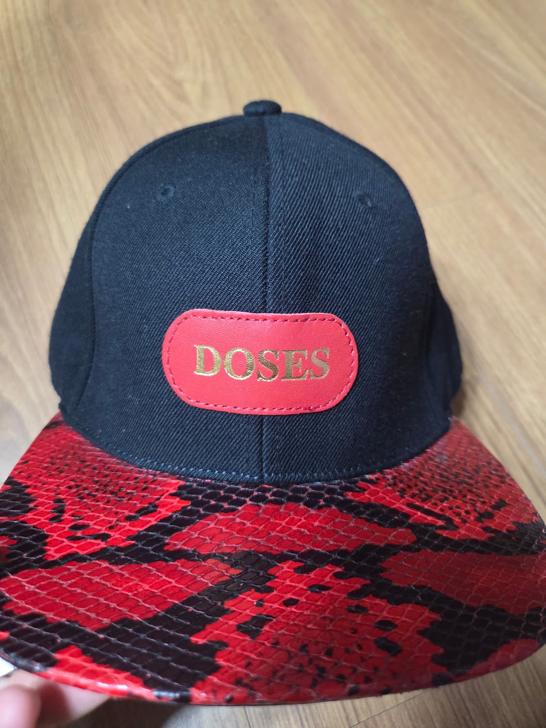 daily doses 뱀피 스냅백 상품이미지2