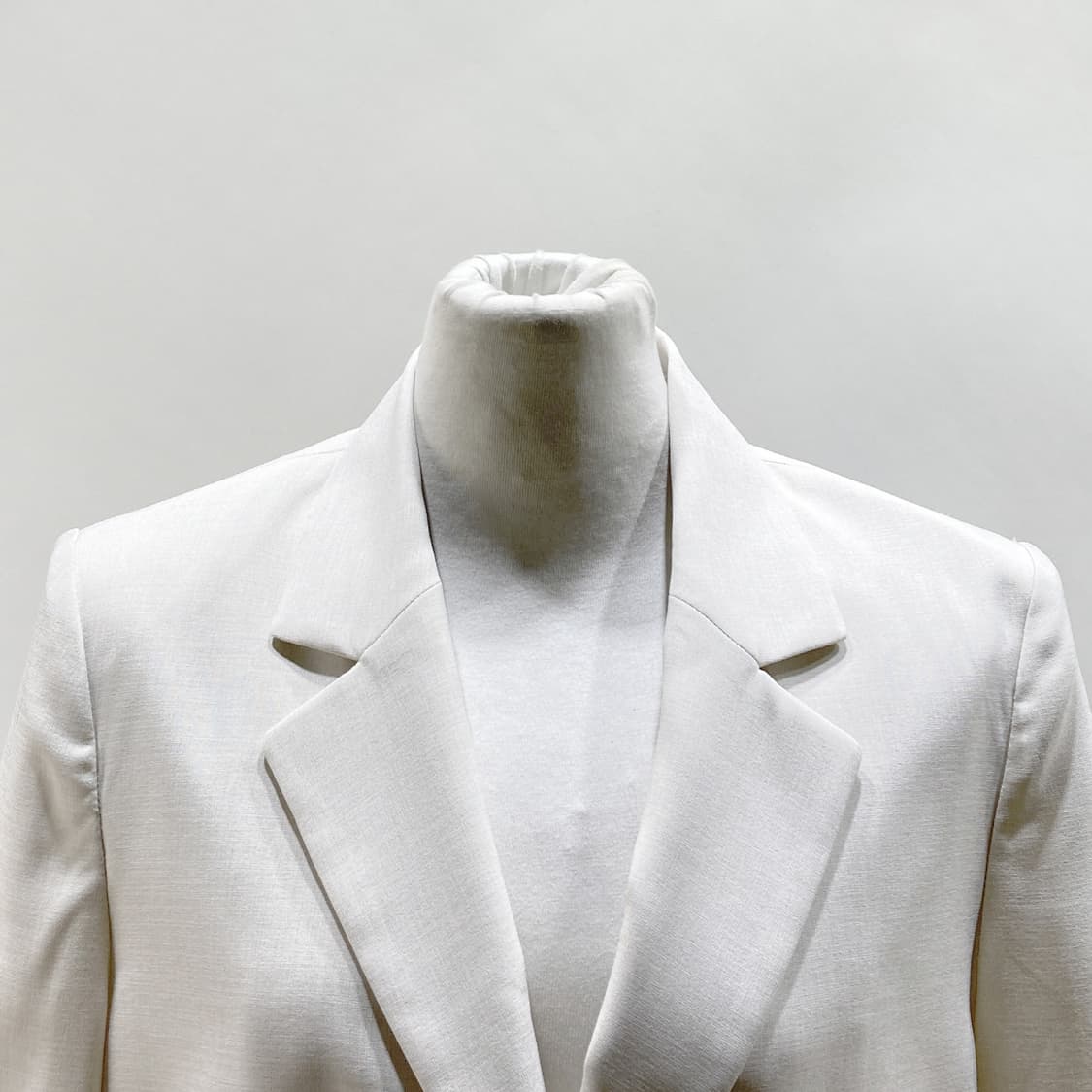 클라비스 여성 캐주얼자켓 베이지 2023 85 상품이미지2