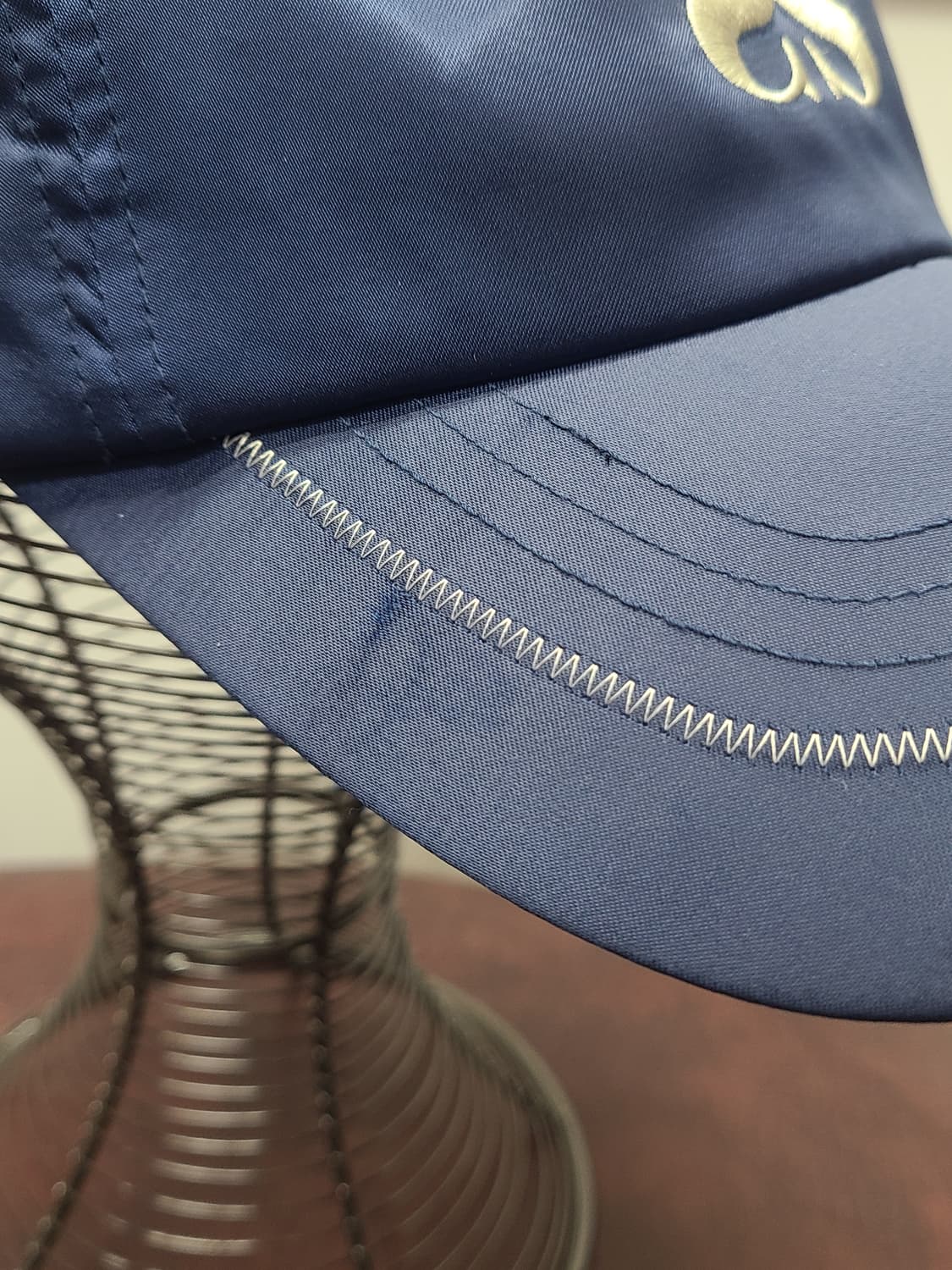 세터 네이비 새틴 볼캡 상품이미지3